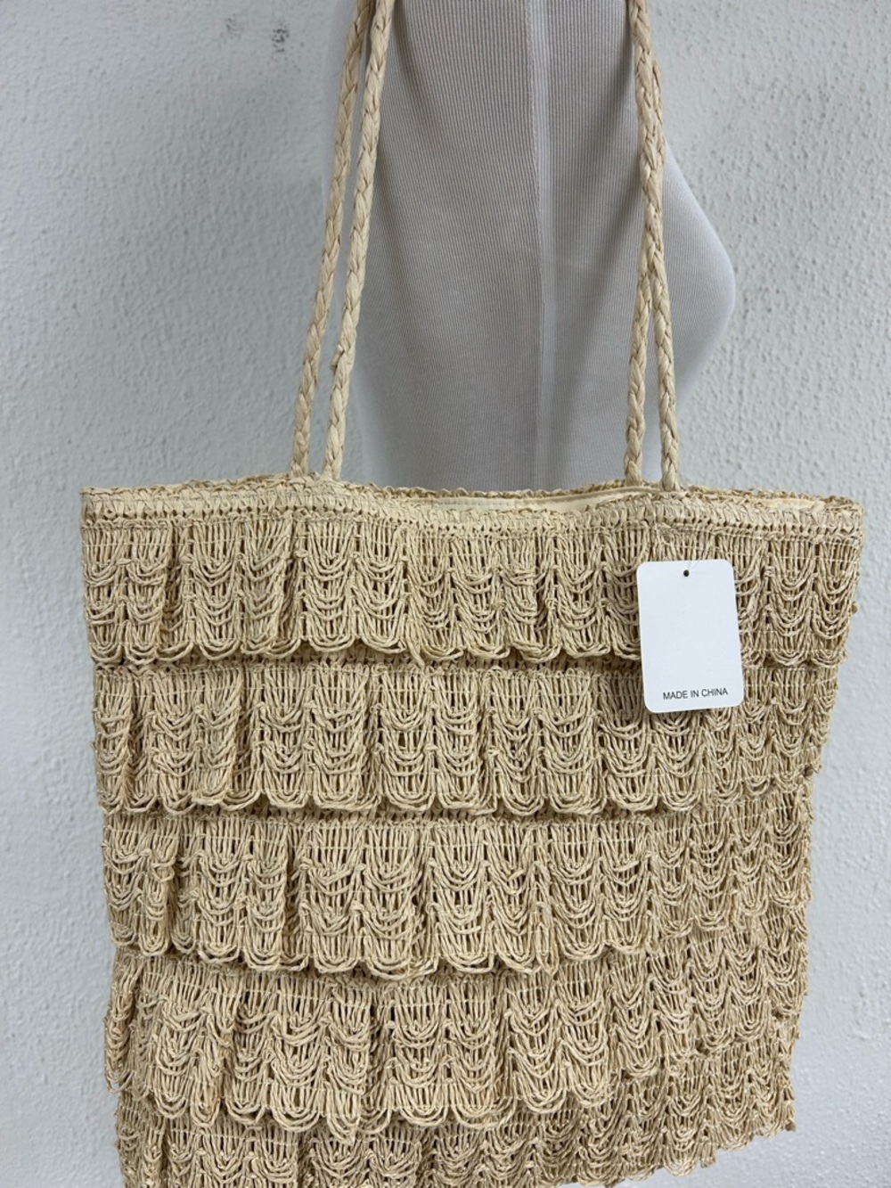 NEW Studio Collection Rattan Straw Tote Bag Purse Tiered Fringe Detail 15x14 - Picture 2 of 6